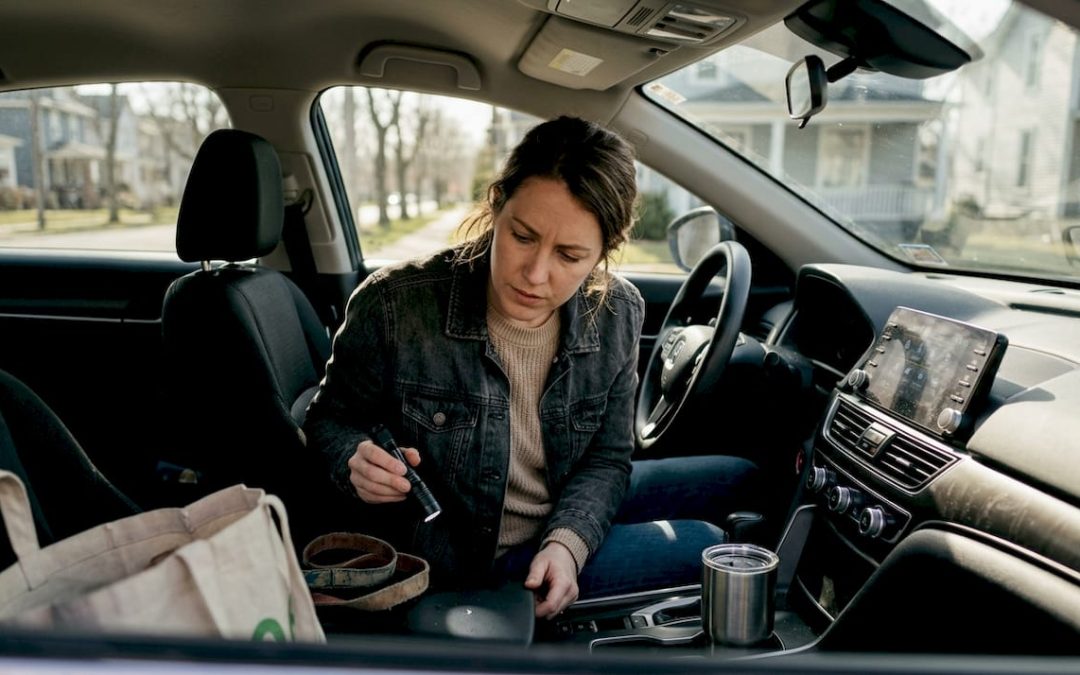 Car mildew odor: Detection and eco-friendly removal